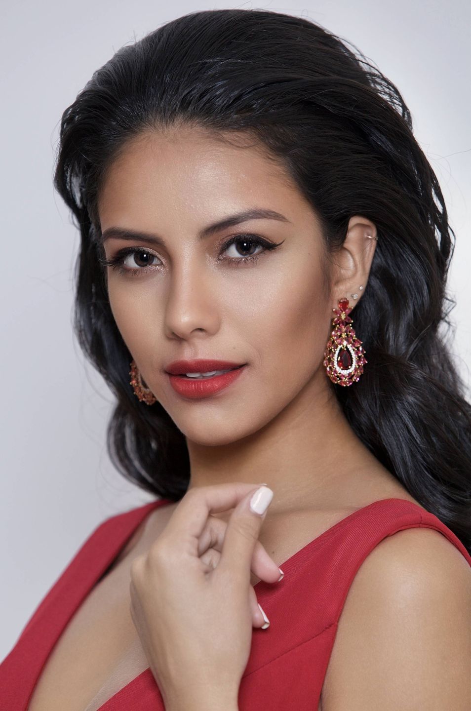 Honduras Miss Supranational 2019: Nicole Ponce