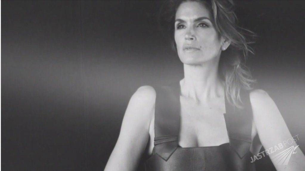 Cindy Crawford planie sesji "The Reunion" z Peterem Lindberghiem - 2015
Fot. screen z  Nowness.com