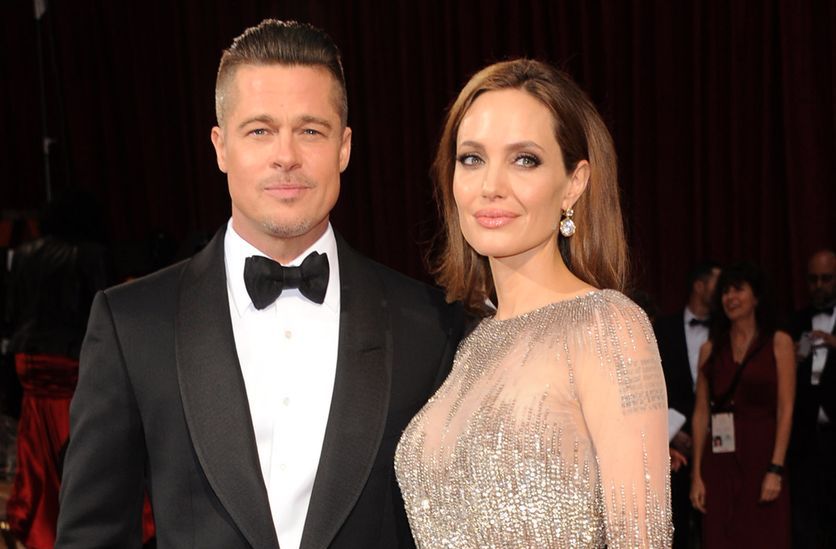 Na ślubie Angeliny Jolie i Brada Pitta byli tylko najbliżsi przyjaciele i rodzina. Zabrakło jednak ważnej osoby