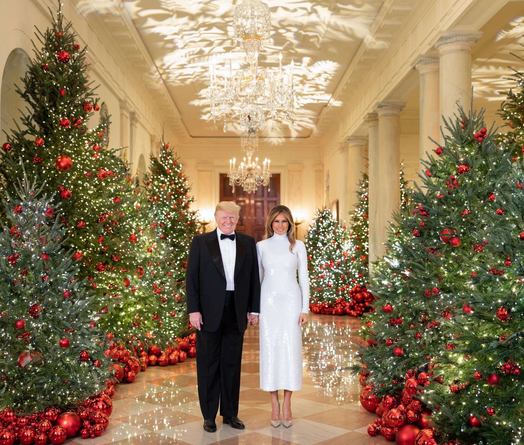 Melania i Donald Trump – świąteczna pocztówka