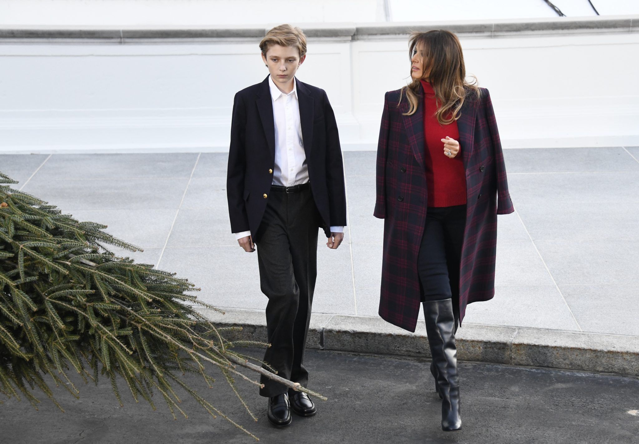 Melania Trump i Barron odebrali choinkę na Boże Narodzenie