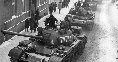 13 grudnia 1981 roku wprowadzono stan wojenny.