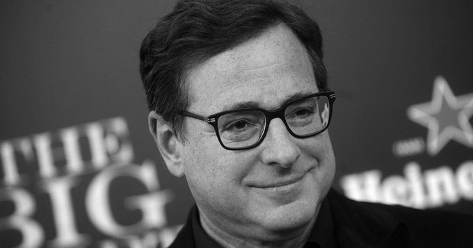 Bob Saget nie żyje. Aktor znany z “Pełnej chaty” miał 65 lat.