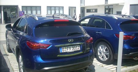 Infiniti FX