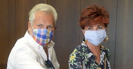 Aleksander i Jolanta Kwaśniewscy zakażeni koronawirusem