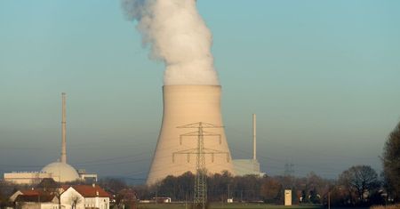 Niemcy: Bawarska elektrownia jądrowa tymczasowo zamknięta z powodu awarii.