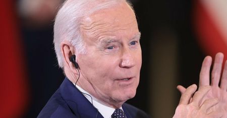 Joe Biden w Polsce wziął udział w tajnym spotkaniu. Jego uczestnik ujawnił prywatny sekret prezydenta. A miał zachować dyskrecję...
