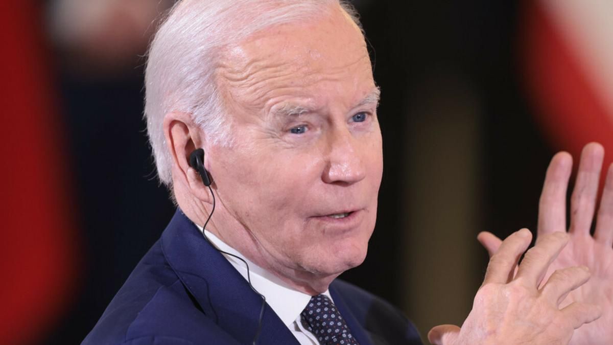 Joe Biden w Polsce wziął udział w tajnym spotkaniu. Jego uczestnik ujawnił prywatny sekret prezydenta. A miał zachować dyskrecję...