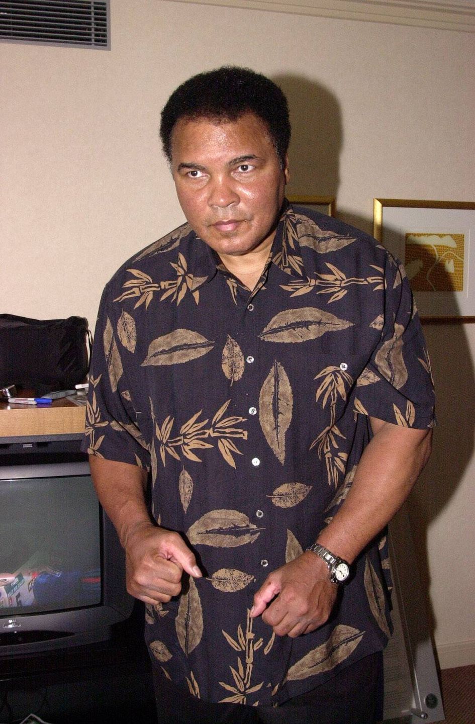 XBSA0604003-07-MUHAMMAD ALI-RETRO.JPG©BOB SACH-LUCKY MAT0406    APRIL 2006CD DISC  04/2006/MFILE REF. XBSA0009033-CD DISC 06/2000/MMUHAMMAD ALI IN SYDNEY FOR SYDNEY 2000 OLYMPIC GAMES, 18th SEPTEMBER 2000, SYDNEY, AUSTRALIA.FOR MORE INFORMATION - SEE PICTURE NO. 08-INFO ONLY !!!