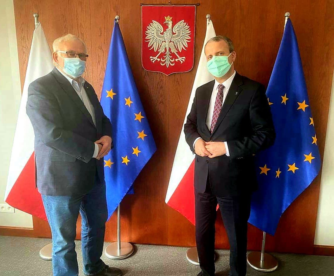 W Pile powstanie punkt poboru osocza od ozdrowieńców