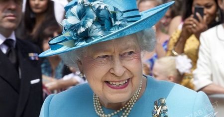 Królowa Elżbieta II została najdłużej rządzącym monarchą w historii Wielkiej Brytanii! Za co kochają ją poddani?