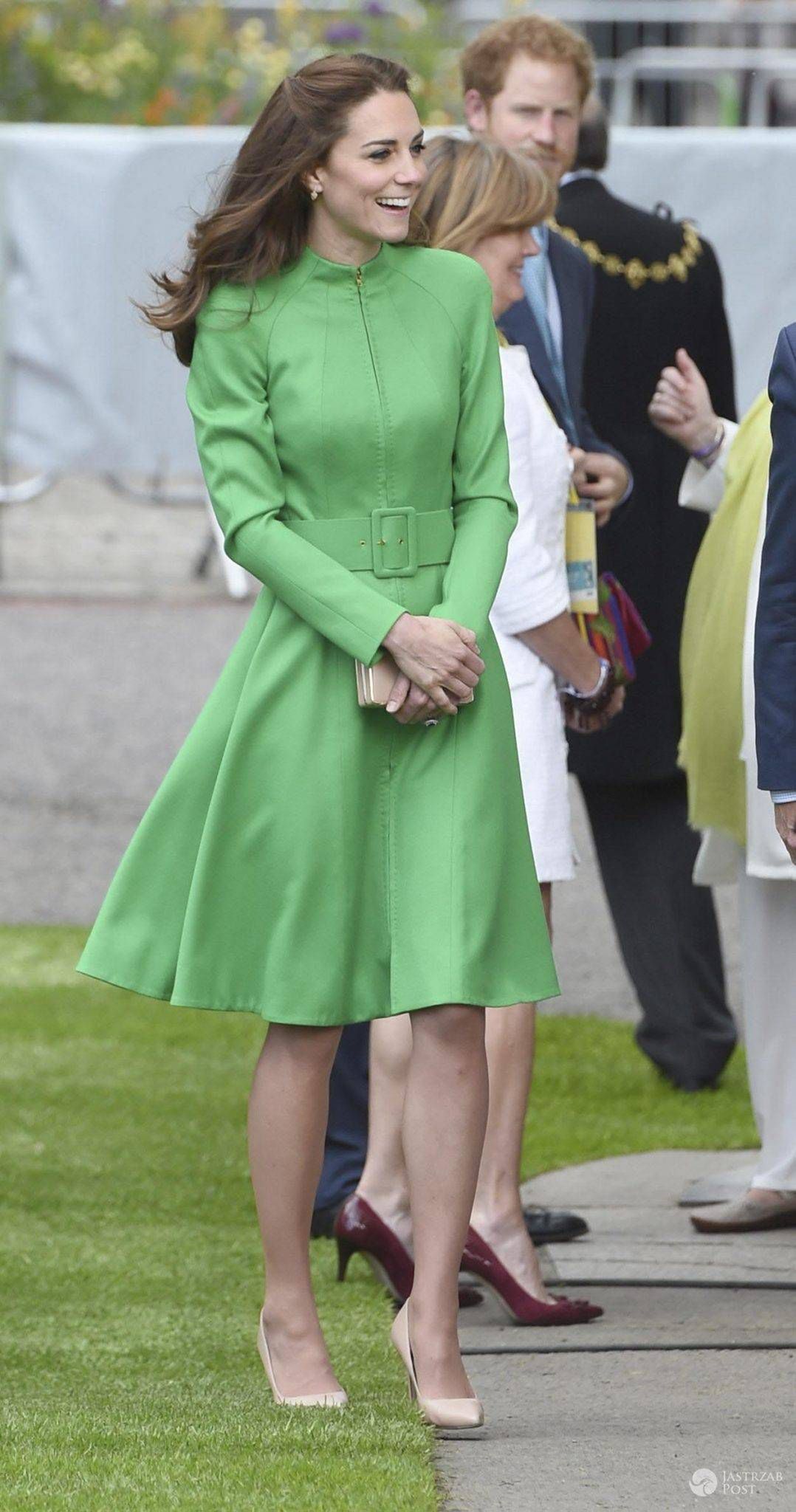 Sukienka: Catherine Walker. Księżna Kate na pokazie florystycznym w Londynie Chelsea Flower Show 2016 (fot. ONS)