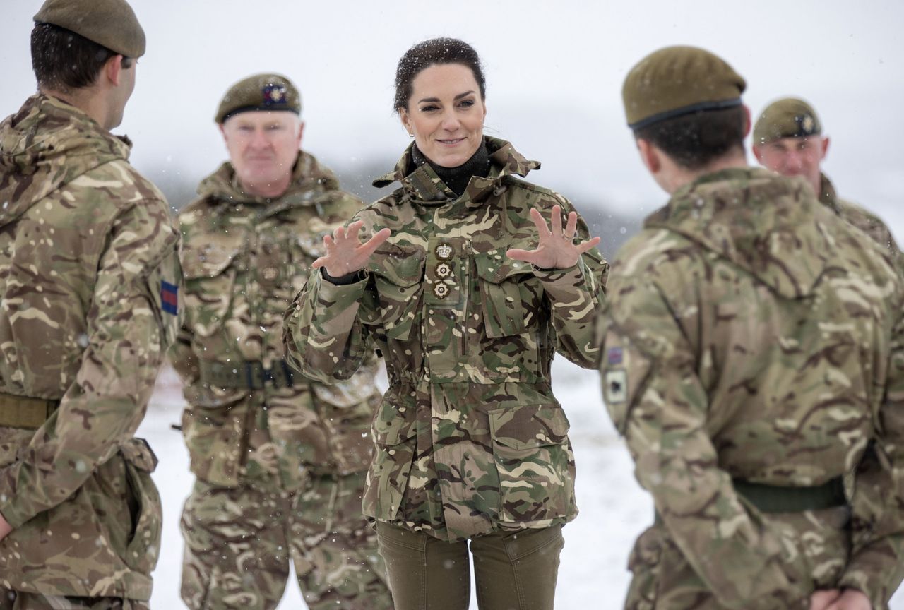 Księżna Kate na poligonie wojskowym