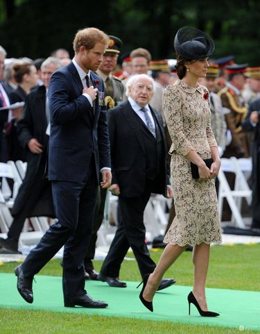 Obchody 100-lecia bitwy pod Sommą: książę Harry, księżna Kate (fot. ONS)