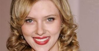 Bogini ma na imię Scarlett