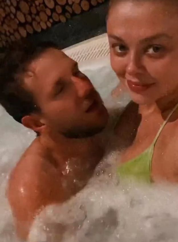 Joanna Opozda, Antek Królikowski