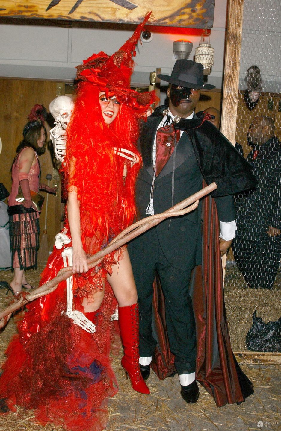 Heidi Klum - przebrania na Halloween (2004)