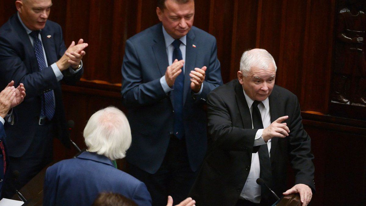 Kaczyński do opozycji:  wiedziałem, że tu jest agentura Putina, ale że tak liczna nie