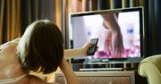 Naukowcy: mniej godzin przed telewizorem – mniej zawałów i udarów