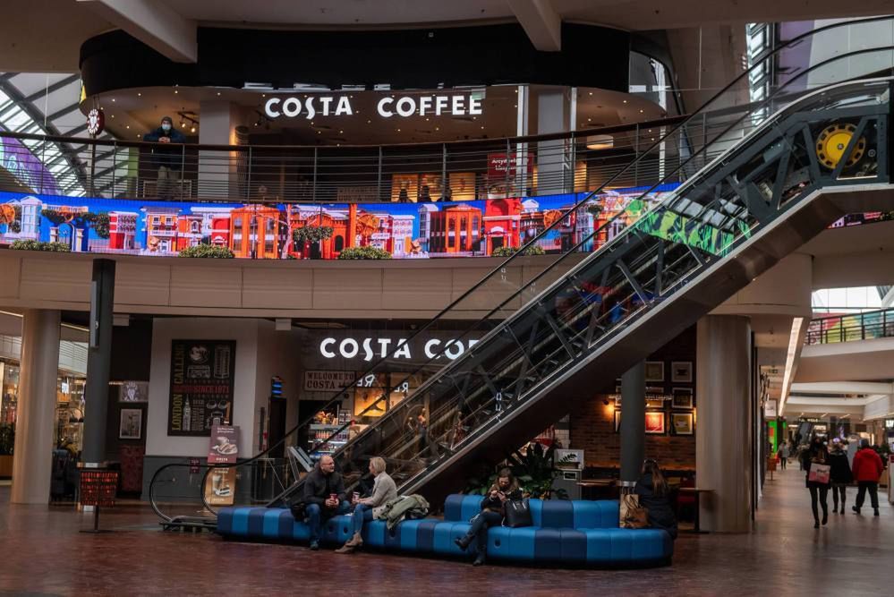 W pandemii zmienił się profil klienta galerii handlowych.