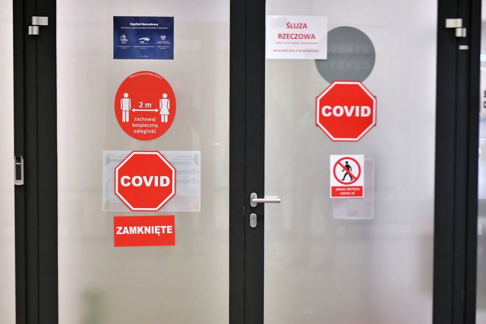 Lekarz ze szpitala tymczasowego na Stadionie Narodowym: jest ciężko, mamy bardzo dużo chorych.