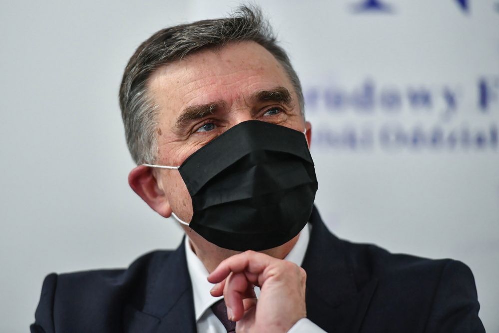 <p>Lublin, 03.06.2020. Wojewoda lubelski Lech Sprawka podczas otwarcia Sali Obs³ugi Klientów Lubelskiego Oddzia³u Narodowego Funduszu Zdrowia w nowej lokalizacji na ul. Nadstawnej w Lublinie, 3 bm. (mr) PAP/Wojtek Jargi³o</p>