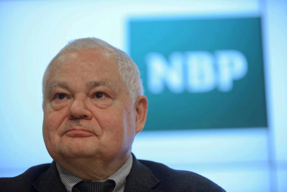 Zarobki na szczycie. Prezes NBP Adam Glapiński z wynagrodzeniem ponad milionowym.
