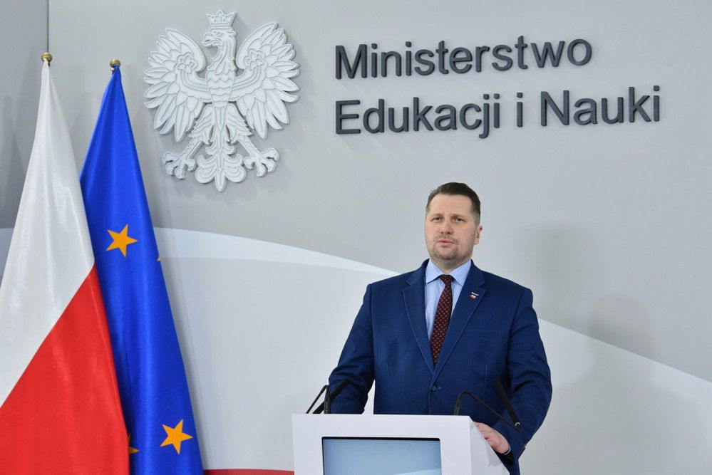 Andrzej Duda zawetował lex Czarnek.