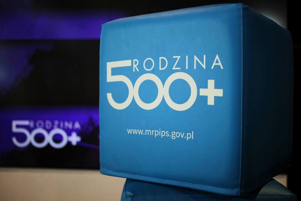 Maląg: nie przewidujemy wprowadzenia kryterium dochodowego w programie 500 plus.