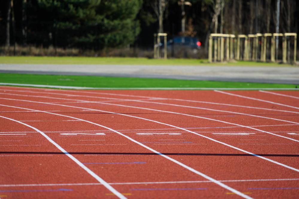 Od piątku więcej uczestników imprez sportowych na świeżym powietrzu.