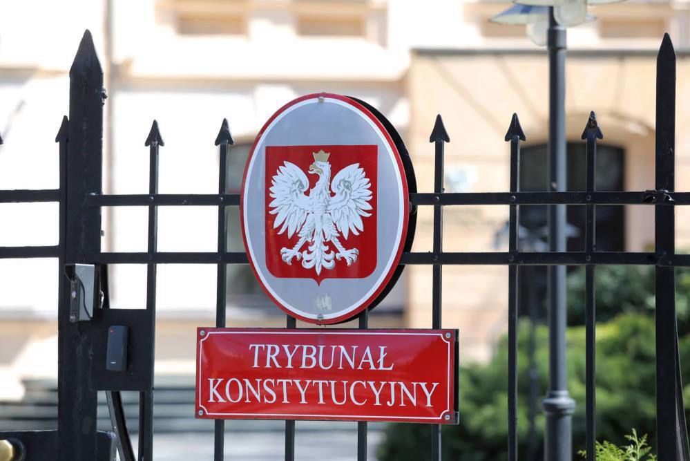 TK: konstytucyjne obniżenie policyjnych rent inwalidzkich byłych funkcjonariuszy służb PRL.