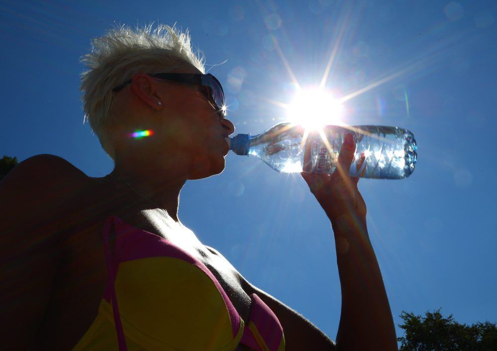 <p>Ustronie Morskie 14.08.2015 Urlop nad morzem.  soa PAP/Marcin Bednarski</p>