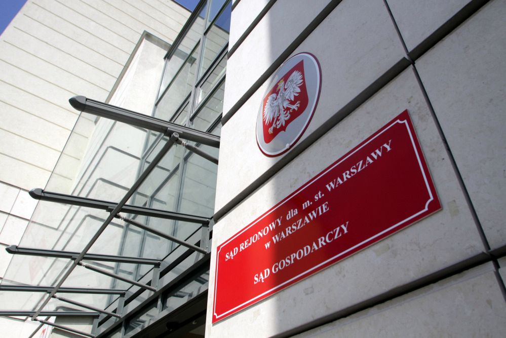 <p>Warszawa 2009-07-06. Do Krajowego Rejestru S¹dowego ma trafiæ wniosek o rejestracjê zmian w zarz¹dzie TVP, do jakich dosz³o pod koniec ubieg³ego tygodnia. Z³o¿enie wniosku zapowiedzia³ S³awomir Siwek wybrany w pi¹tek na p.o. prezesa TVP.<br />
tg/bpt<br />
PAP/Tomasz Gzell</p>