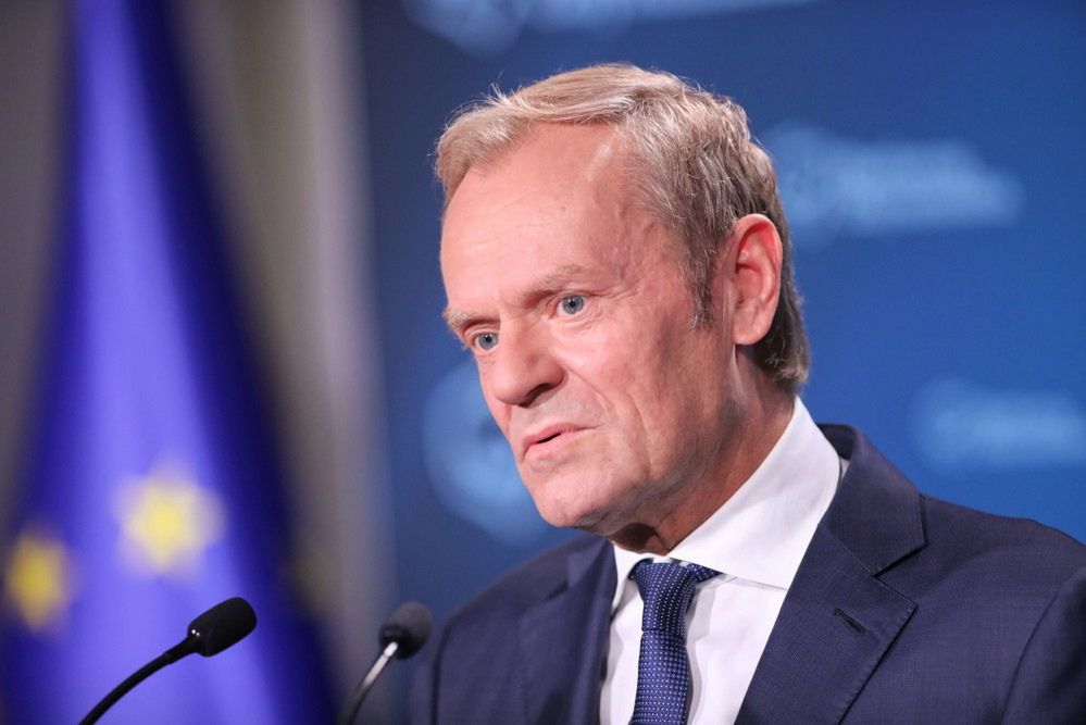 Tusk w tarapatach. Falenta złożył pozew, zawiadomienie ws. przestępstwa i akt oskarżenia