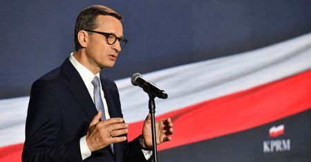 Program inwestycyjny Polskiego Ładu ma zredukować deficyty III RP.