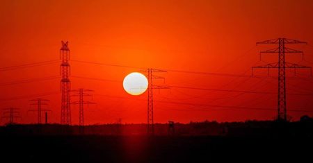 Przez upały nie zabraknie energii elektrycznej.