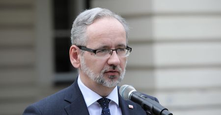 Akt oskarżenia przeciwko Adamowi Niedzielskiemu.