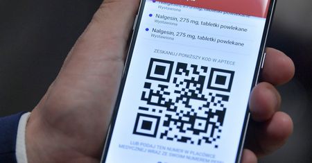 3 mln Polaków zainstalowało aplikację mObywatel w telefonach.