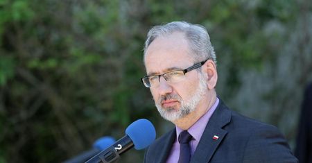 Możliwe dodatkowe obostrzenia sanitarne dla zakażonych niebezpiecznymi wariantami koronawirusa