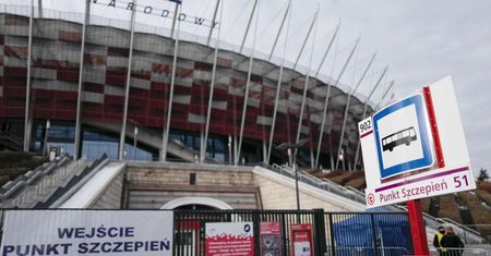 Ile osób w Polsce jest w pełni zaszczepionych przeciw COVID-19?