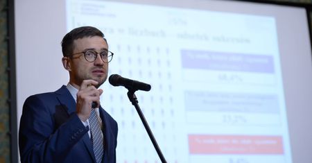 Dyrektor CKE zawiadomił prokuraturę o ewentualnym przecieku treści maturalnych z matematyki.
