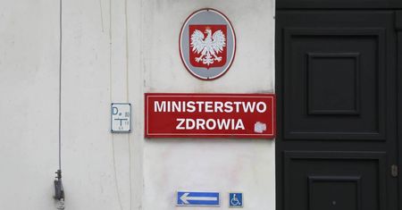 Placówki medyczne mają czas na rozliczenie umów za 2020 r. do końca grudnia 2021 r.