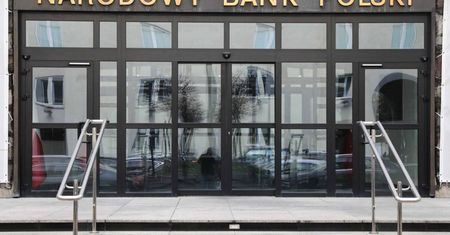 NBP: prognozy na drugi kw. 2021 r. sugerują niewielką poprawę sytuacji firm