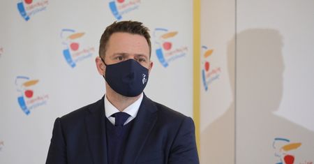 Kto znalazł się w pierwszej trójce rankingu zaufania?