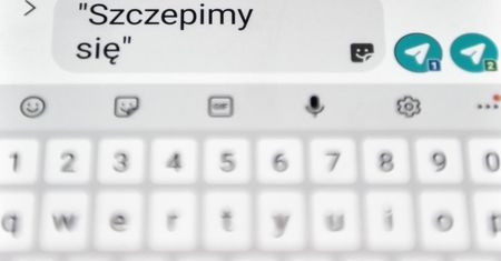 Wieczorem i w nocy przerwa w działaniu infolinii 989 – nie można zapisać się na szczepienie.