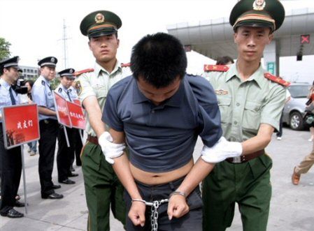 Chińskie sądy skazują na podstawie wymuszonych zeznań