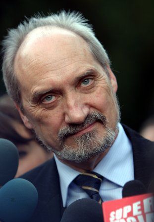 Macierewicz i Marczuk kandydatami na szefów nowych służb?