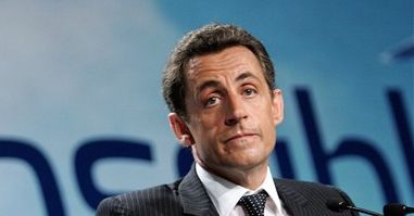 Ostateczne wyniki wyborów we Francji: Sarkozy - 31,18%, Royal - 25,87%