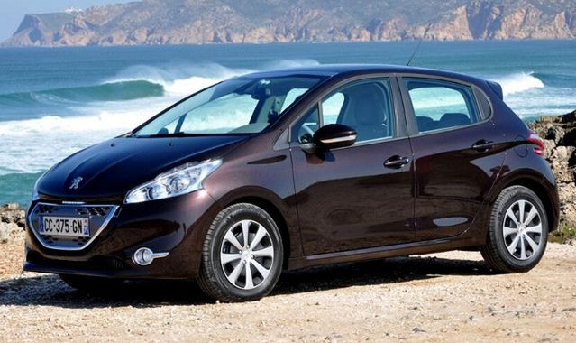 Peugeot 208 do serwisu