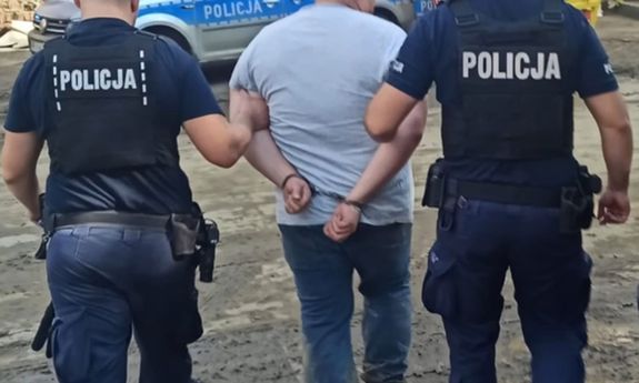 Policjanci z Głuchołazów zatrzymali szabrowników.